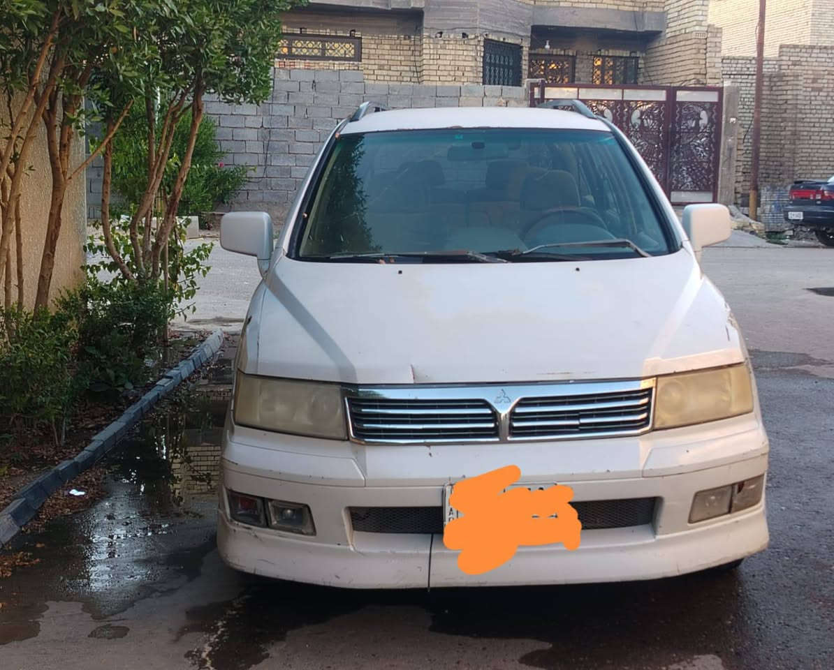 من رخصه الادمن الطيب ميتسيبوشي شارلوت 2008 رقم انبار باسمي مكان الانبار سياره بلاد بدون صبغ كير مكينه كامري رقم هاتف للاتصال *********** ب 45وبلاش
