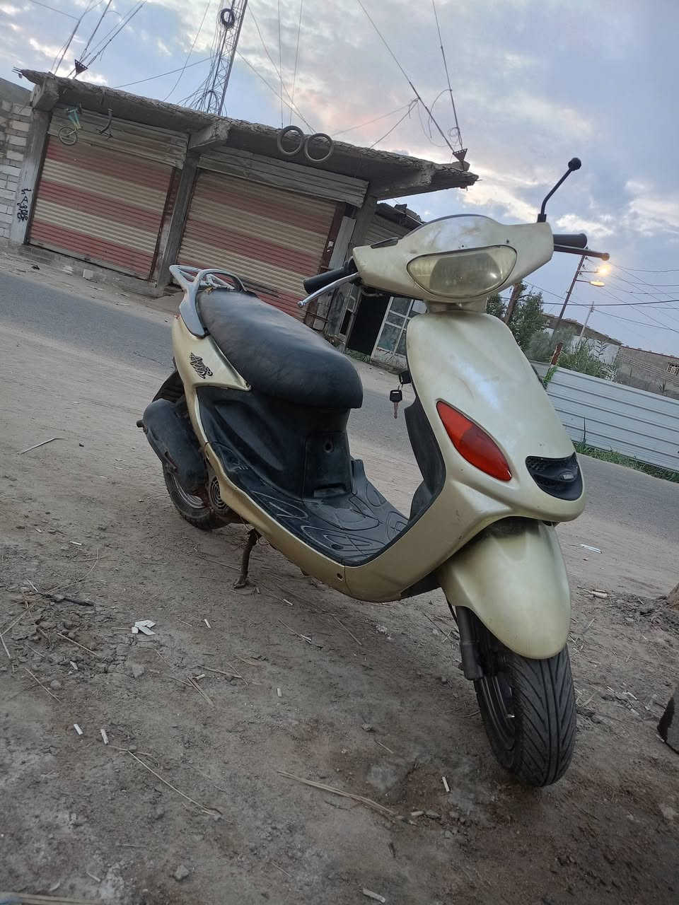 اكزز • ١٠٠ • مفتوحه