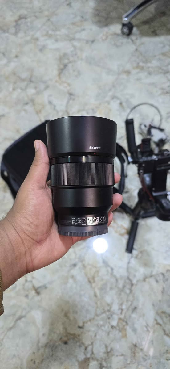 عدسة سوني 85مم • f1.8 • رونين RS3 Pro