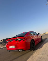 دوج جارجر موديل 2023 اصلل موصفات SXT جاهزه وجديده ويل 18 حساس خلفي تبر...