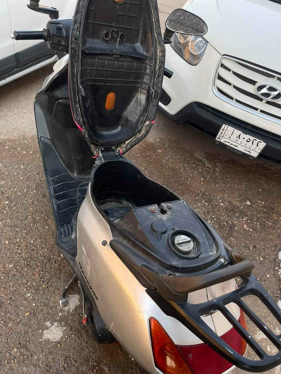 دراجه سبيسي للبيع أو مراوس بأربعه كير
السعر 550

رقم ***********

متواجد خاص 

عنوان

كوت الانوار قرب مستشفى الكرامه
