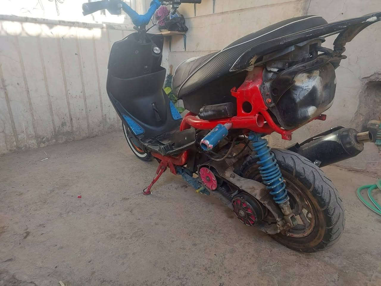 دراجه ماكس عدله مال لعب للبيع
دراجه شغال سلف 

شلعه وسرعه ١٢٠ 

جيب فيتر وتعال افحص 

كلجات رياضيه صالنصه fm

ويل رياضي 

 دبلات زينه ما بيها طسه

سعر ٣٥٠ وبيها مجال

مو شراي لا يكسر بسعرها

مكان بغداد مدينه الصدر 

واتساب متوفر ***********
