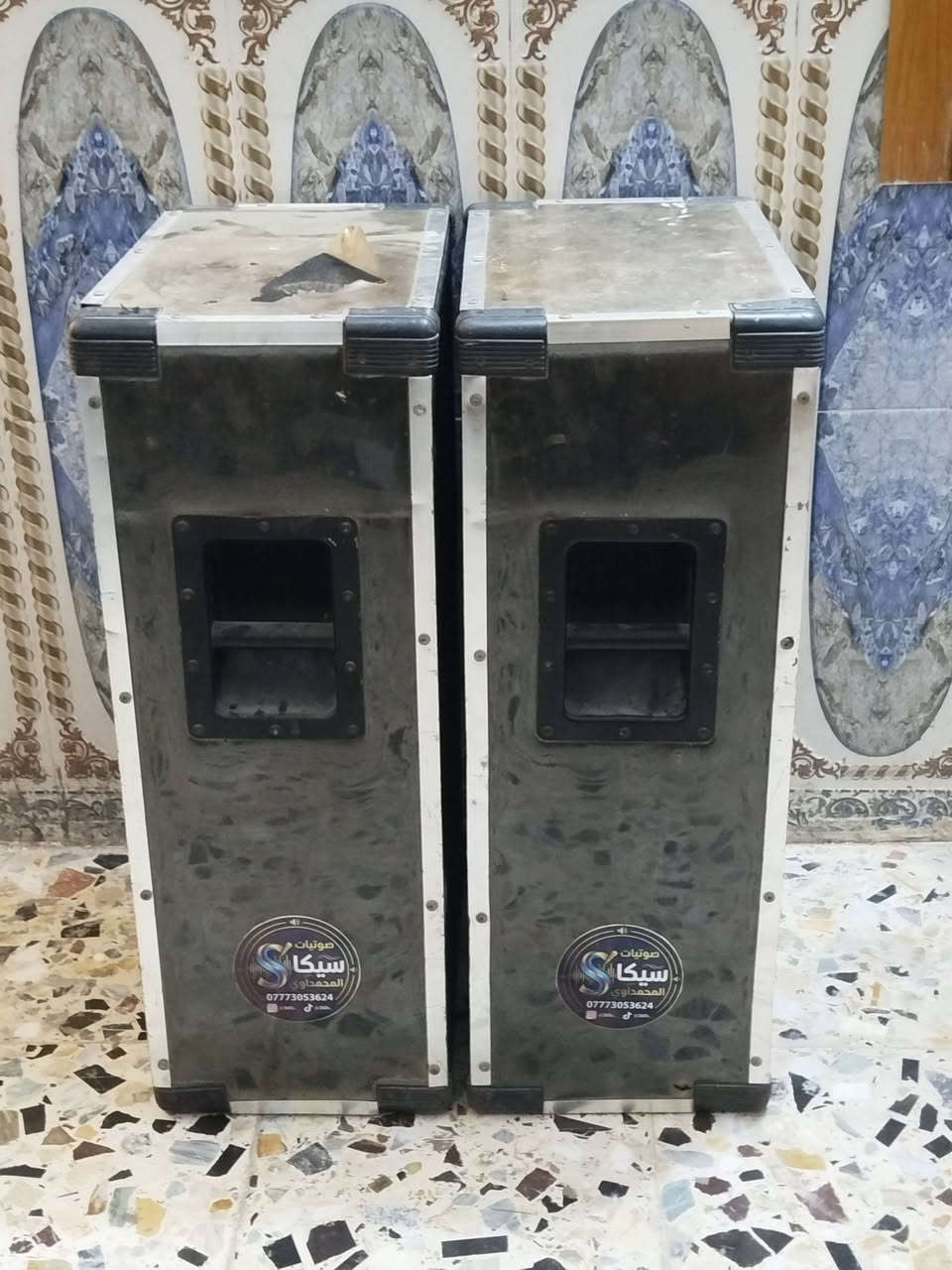للبيع سماعات ثنائي
تجي تفحص وتقتنع ياله تاخذ سعرهن 250 قفل 
مكاني بغداد العبيدي ***********
