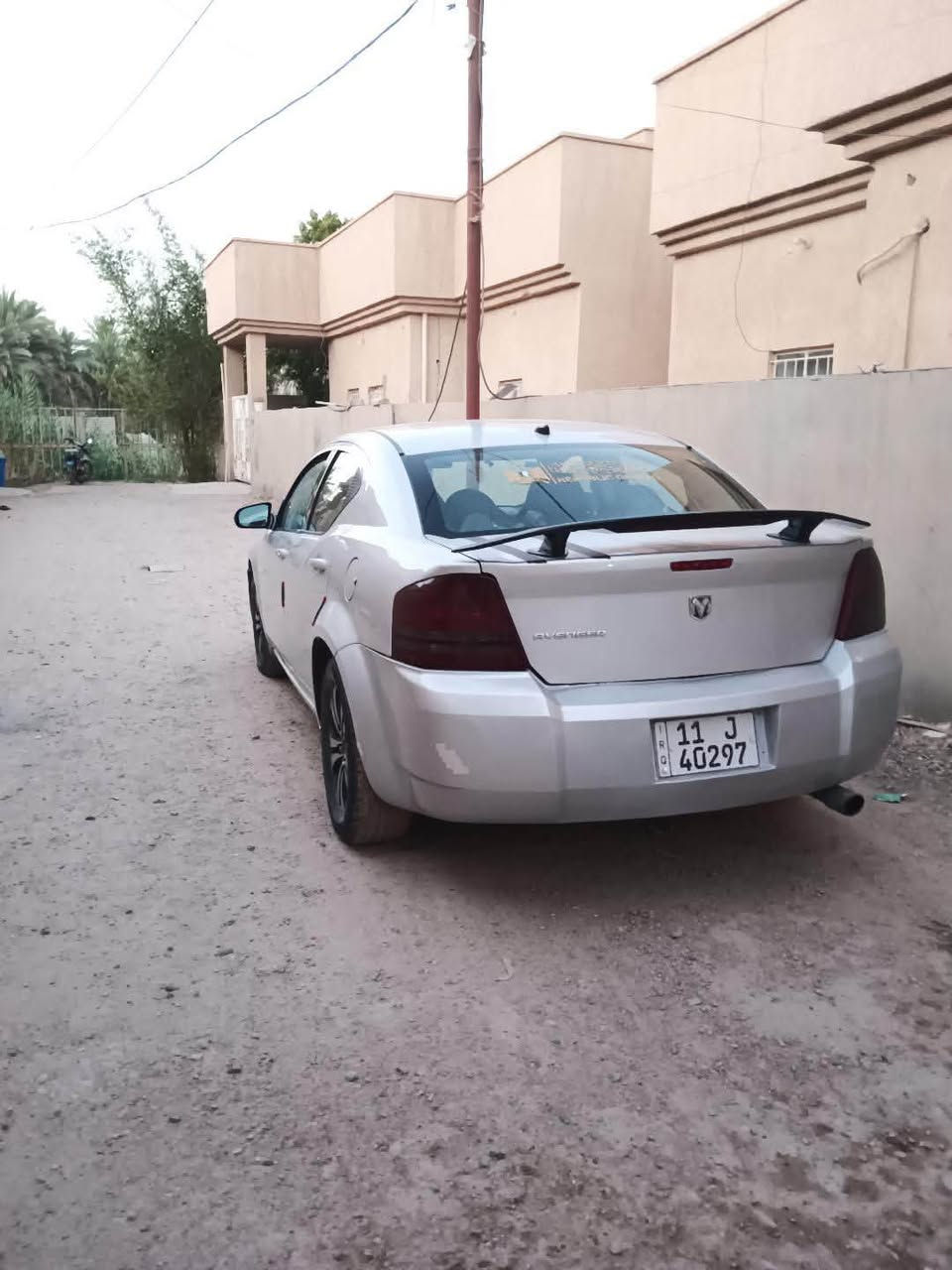 دوج افنجر
موديل 2008 
سنويه 2028 
تحويل بنفس اليوم
كير محرك مكفولات 
محرك 2400 
4 سلندر  
سعر 57 وبيه مجال حك جيتك  
يرهم مراوس 7 راكب حسب القناعه شعندك نزل 
تواصل موجود واتس وتصال ***********
