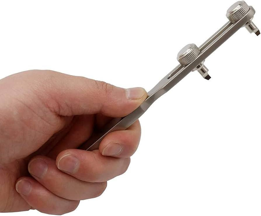 🔧 غير بطارية ساعتك بنفسك وبدون أي خدوش! ⏱️
​إذا كنت تحب صيانة ساعتك بنفسك أو تبحث عن الأداة المثالية لفك الساعات المقاومة للماء، مفتاح فتح الغطاء الخلفي القابل للتعديل (Adjustable Watch Case Opener) هو الخيار الأساسي والاحترافي لك.

​مميزات الأداة:
​⚙️ تعديل دقيق: يتيح لك ضبط المسافة بسهولة ليناسب مختلف أحجام ومقاسات الساعات.
​🛡️ حماية كاملة: مخصص لفك وتركيب الأغطية الخلفية الملولبة بأمان ودون ترك أي خدوش على جسم الساعة.
​🔋 مثالي للصيانة: يسهل عليك عملية تغيير البطاريات أو إجراء الصيانة الدورية في المنزل بكل سهولة.

​📍 العنوان: بغداد .. ساحة الرصافي .. سوق الأمانة
📞 للتواصل والطلب عبر الواتساب: ***********
​📲 راسلونا عبر صفحاتنا: سيروان سيكو | Serwan Seiko
​#سيروان_سيكو #ساعات #صيانة_ساعات #مفتاح_ساعات #سيكو_بغداد #بغداد_الرصافة #سوق_الأمانة #أدوات_صيانة #ساعات_مقاومة_للماء

نص مكتوب في الصور:
- 15 الف SEIKO سيكو للساعات .. بغداد الرصافة مفتاح قابل للتعديل لفتح الغطاء الخلفي للساعات Adjustable Watch Case Case Opener مصمم خصيصاً لفك وتركيب الأغطية الخلفية الملولبة الملولبة للساعات المقاومة للماء. مثالي لتغيير البطاريات بشكل آمن آمن وسريع. أداة أساسية لإجراء الصيانة بنفسك دون خدوش. دقيق وقابل للتعديل ليناسب أحجام مختلفة. اطلب الآن من سيروان سيكو Serwan Seiko Serwan Seiko Serwan Seiko
- 10.5mm ~55mm