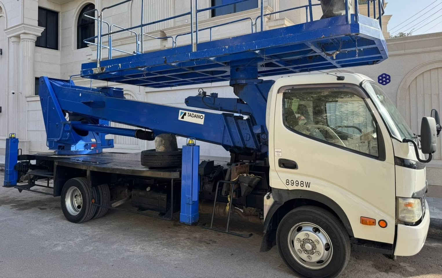 للبيع:
كرين باسكت شبجة
ارتفاع 22 متر
فول سيفتي
تحكم هيدروليك و كهربائي
تحكم فوك و جوة
رقم انكليزي بغداد
العنوان بغداد
***********
