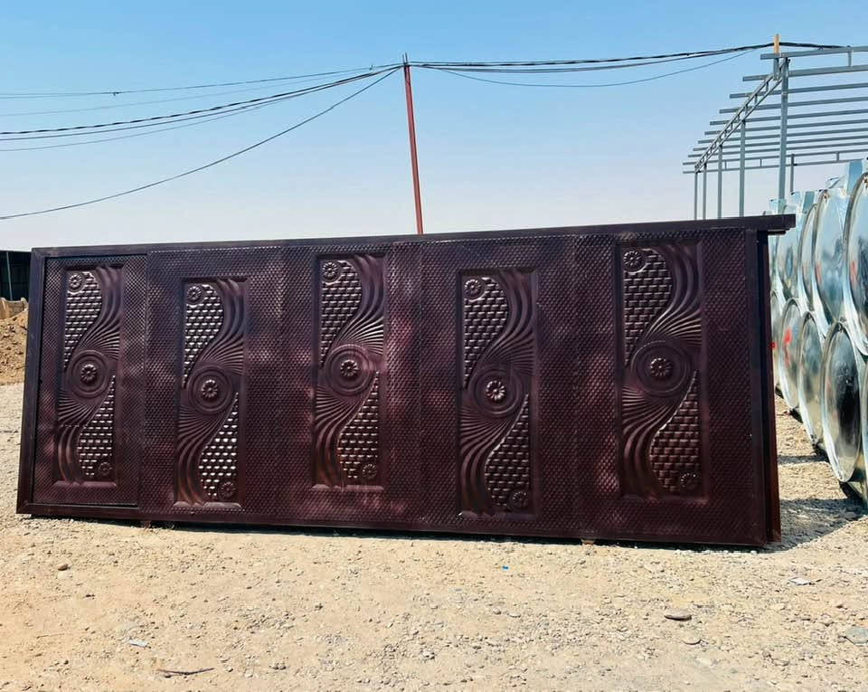 سلام وعليكم 
بوب خارجيات مال حوش تركي كلش راقي 
سعره : بـ300 الف فقط 
ومتوفر انواع النقشات والقياسات 
وايضاً متوفر بوب حديد وشبابيك وتجهيز خرايط
للاستفسار : ***********
الرقم الثاني : ***********
العنوان تكريت الديوم مقابيل مجمع مدينه جنه تكريت
