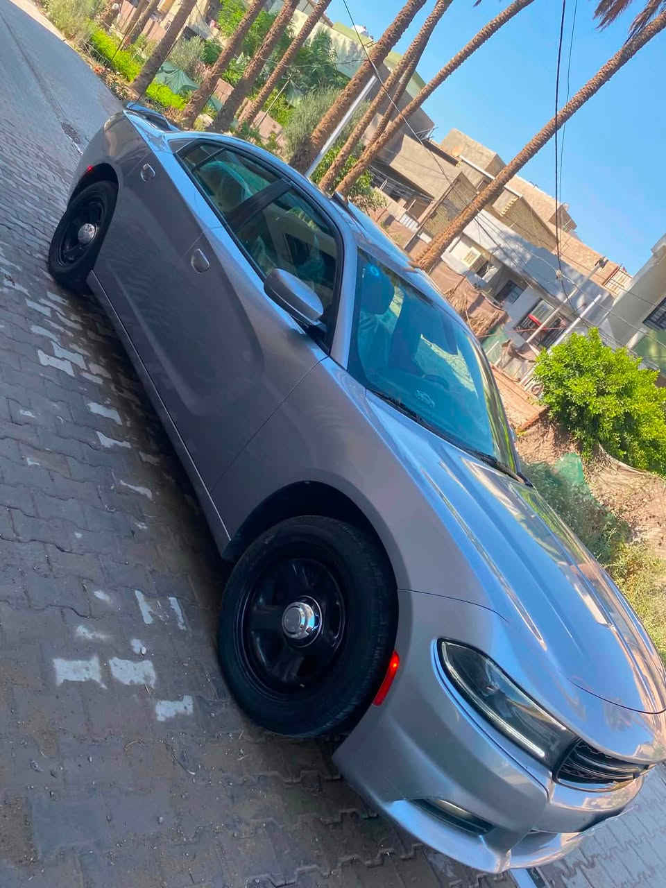 للبيع جارجر ١٥ فول موصفات كنديه كلين كفاله عامه جديده ماشيه ٨٠ مال بيت سعر٢٣٥ مكاني بغداد الشراي يتصل***********
