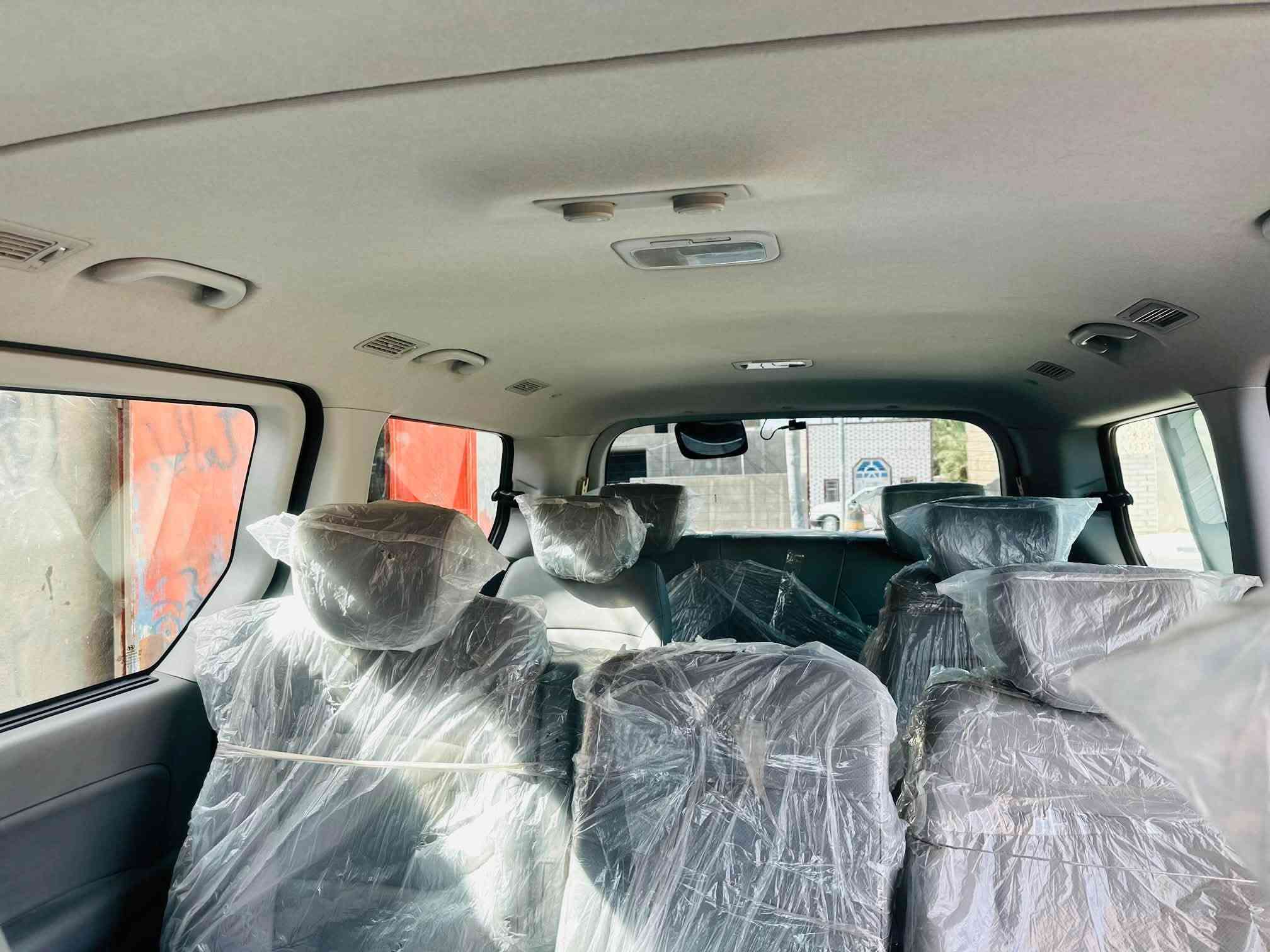 سلام عليكم ستاركس للبيع موديل 219 مسجله 2024 سياره كفاله عامه ولا مشتغله ماشيه 97 بكوريه سياره باكيت السعر خاص مكاني بصره مدينه بني منصور ***********
