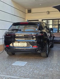 هورنت R/T • بلج ان هايبرد • ٣٣ الف ممشى