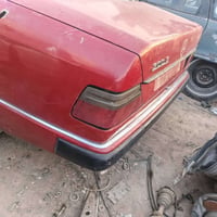 تفصيخ • مرسيدس 300E • المسيب