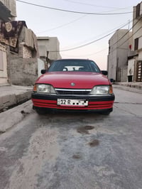 اوميكا ستيشن • ١٩٩١ • محرك ٢٠٠٠