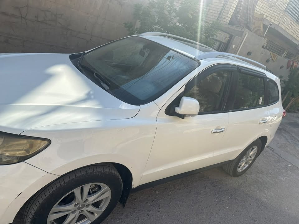 ١٠. ٦ سلندر بلاد ٧ راكب كشن كهرباء فتحة سقف جاهزة بدون اي نقص. قطعة صبغ وقطعة رش فقط مكاني بغداد المعلمين. سعرها مناسب
***********
