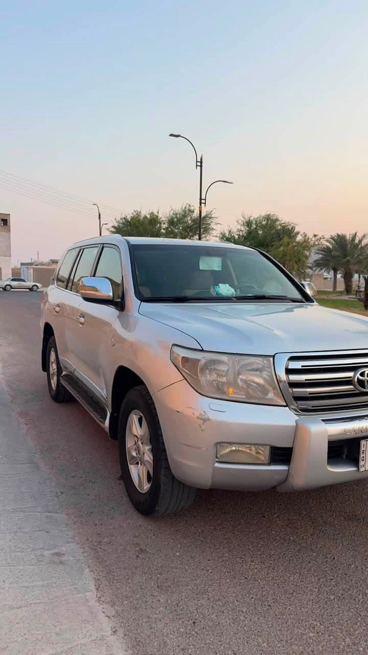 سلام عليكم
موديل 8 مكفوله كير محرك تبريد حداده خير من الله  السيارة بحالة الوكالة تبريد قطعتين فورويل شغال بيع او مراوس حسب القناعه السعر250 وبيها مجال
***********:
