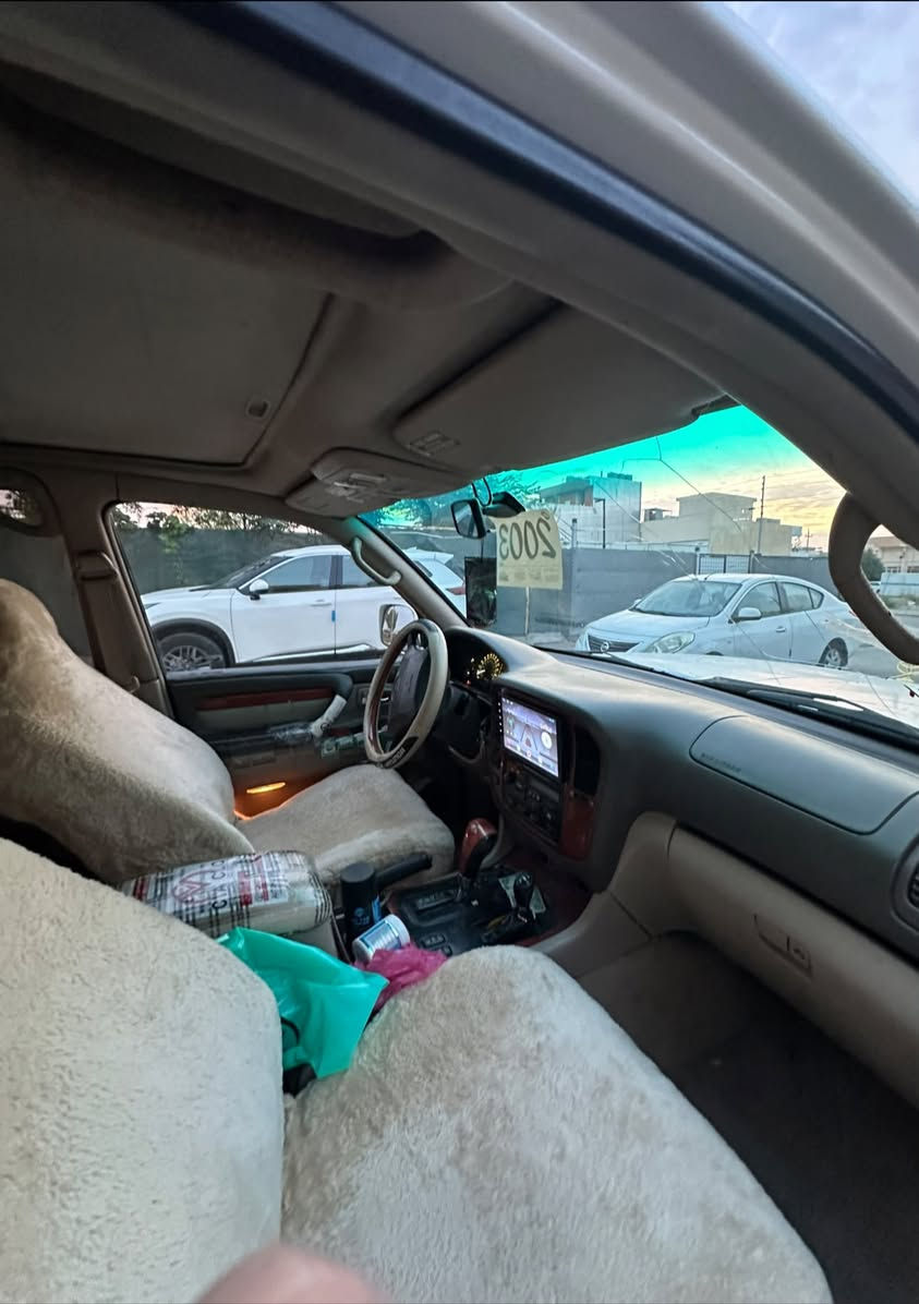 لكزس LX470 • فول مواصفات • ٢٠٠٠