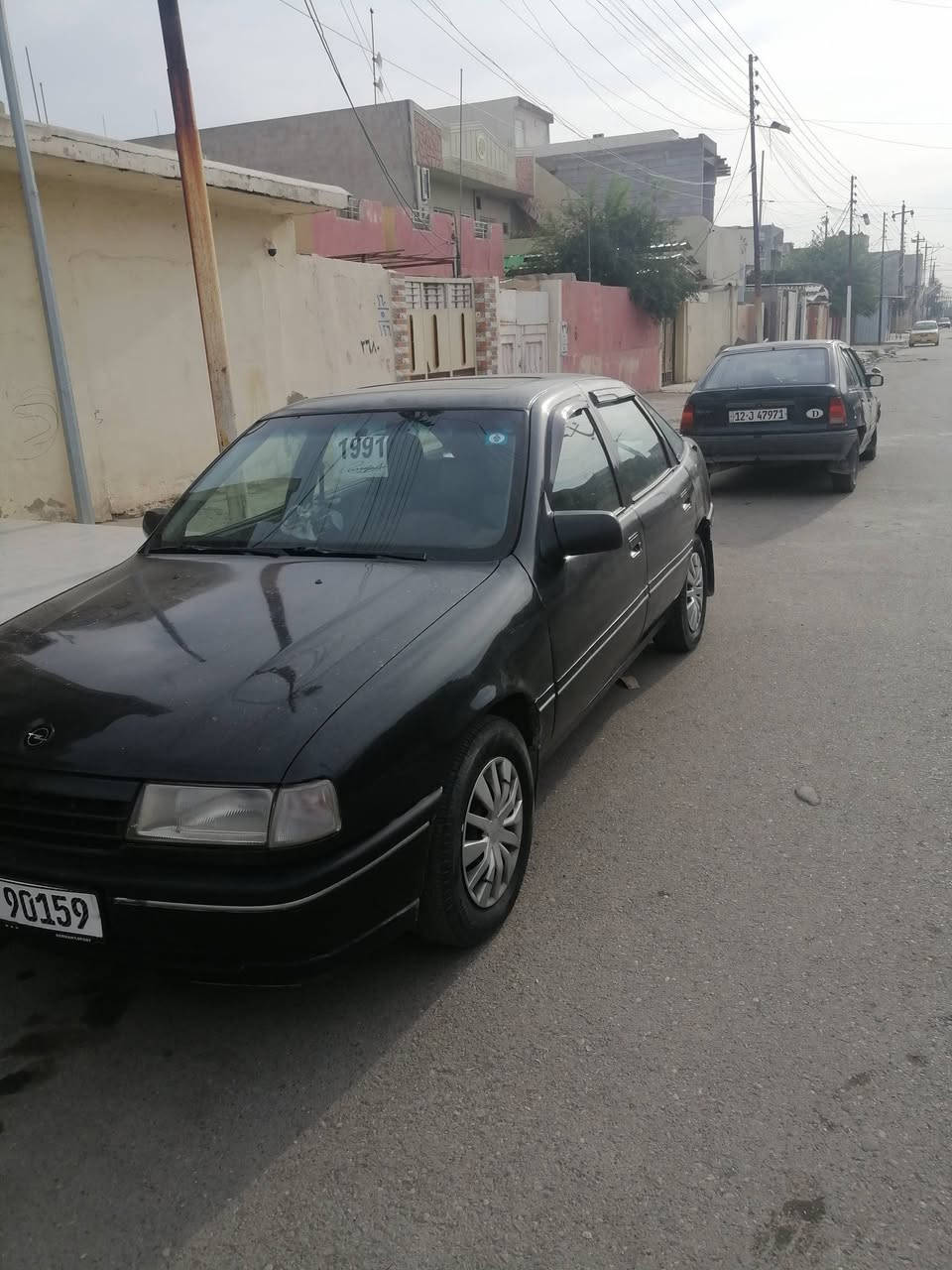 فكترا • ١٩٩٠ • بنزين