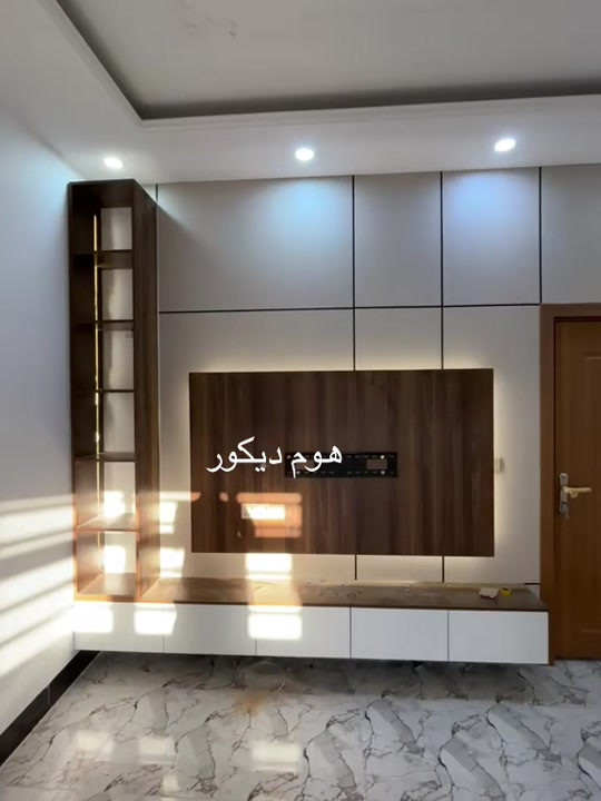 

نص مكتوب في الصور:
- هوم ديكور