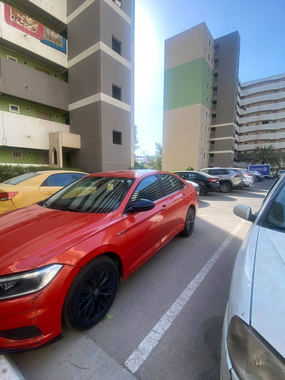 جيتا 2019 s

بدون دواخل 
  شرط محرك و كير وتبريد
تخم تاير جديد 
كيج الكتروني وعادي 

هاند بريك بصمة 

 اوتو ستارت auto start

اوتو ستوب auto stop

رادار مانع اصطدام 

نظام Eco. Normal. Sport 

ابل كار وايرلس

كامرا 

هاند بريك بصمة 

محرك 14 تيربو 

هذا رقم الشاصي 

3VWC57BU0KM073888
السيارة بيها 3 قطع ونص

السعر 103
 ***********
