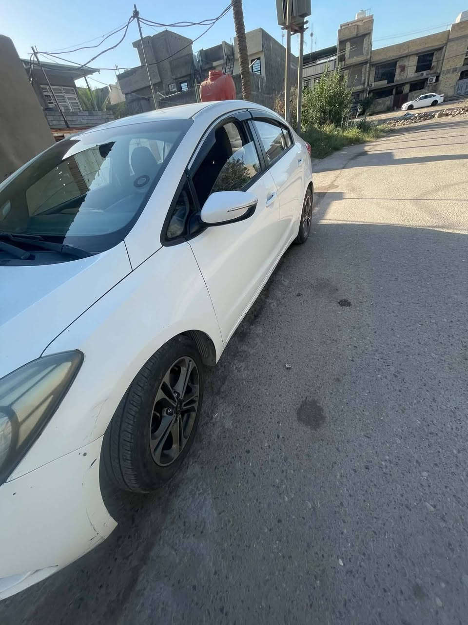 سيراتو ٢٠١٤  محرك ١٦٠٠  رقم بغداد بأسمي تحويل ثاني يوم  محرك وكير بلادي لا تبخير ولا تنقيص سونارها موجود تبريدها عاطل ماشية ٢٢٥ الف كيلو السعر ٨٨ ورقه وبيها مجال حك الجيه المكان بغداد الدورة
للاستفسار ***********
