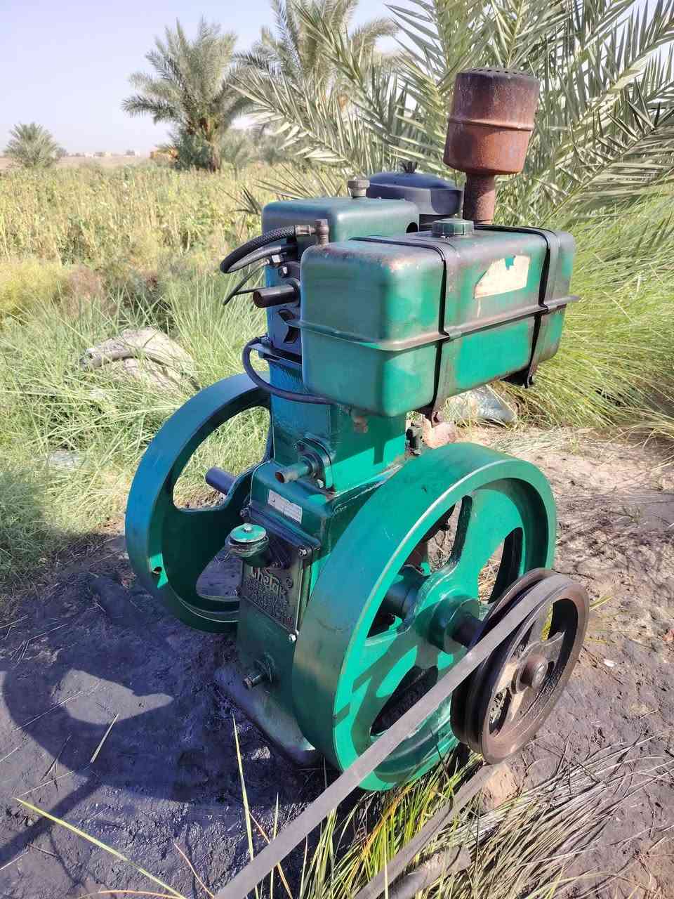 السلام عليكم
ماطور ابو ثمانيه للبيع مشتغل موسم واحد جديد كامل محرك وخنزيره وصونده  ***********

