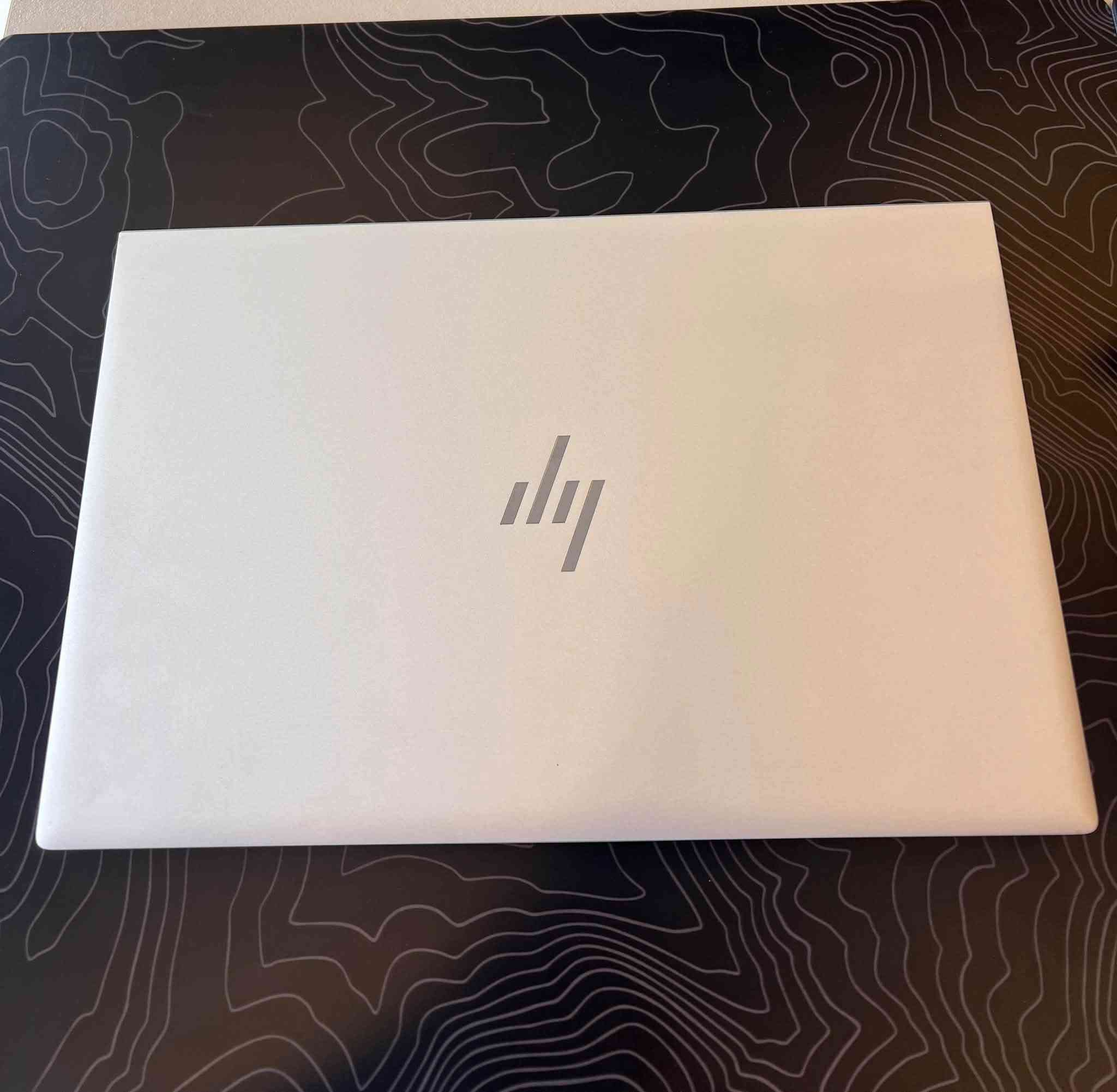 HP EliteBook 830 G8 • 16 جيجا رام • 256 جيجا SSD