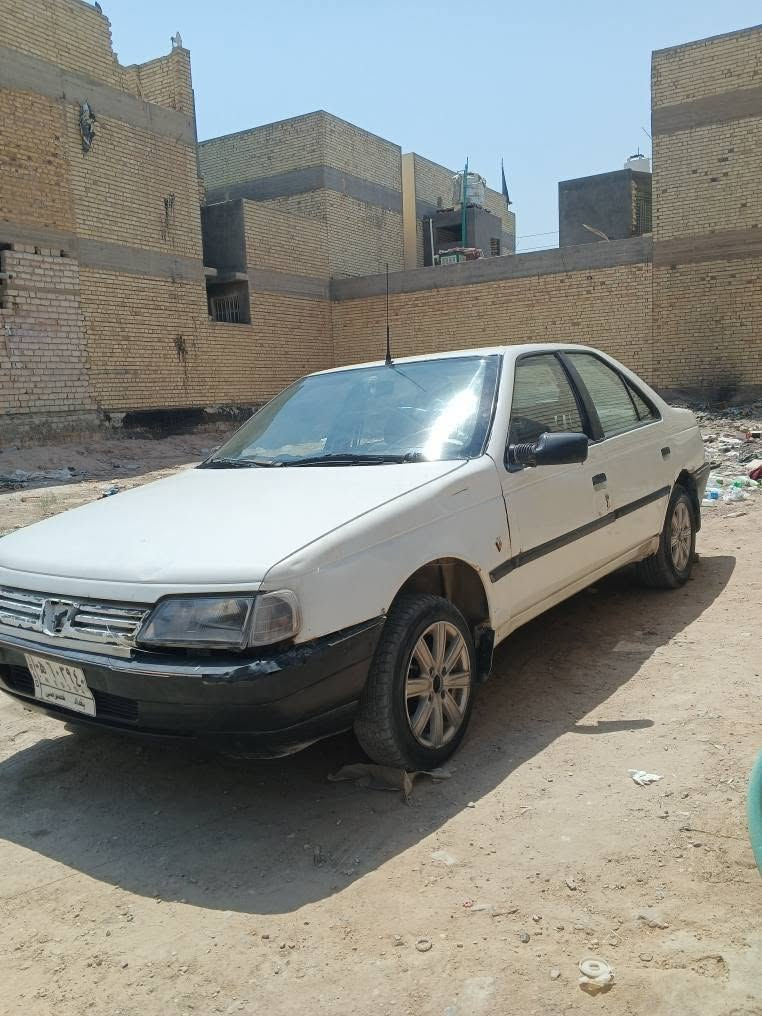 سلام عليكم بيجو روئ موديل 2010

سياره مثل ماشوف بعينك تحتاج شوية ترتيب

مكينة بيها بداية خيط كير 5 ميجي

حداية جديدة كهربائيات كلها شغالة  راعيها

 موجود وشرط لمداور 

عنوان النجف الاشرف حي نداء شارع المجمعات
*********** خابرني وبيك خير وتدلل النجف, العراق
