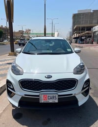من رخصت الادمن المحترم كيا سبورتج موديل ٢٠٢٠ خليجي رقم بغداد عداد 100 ...