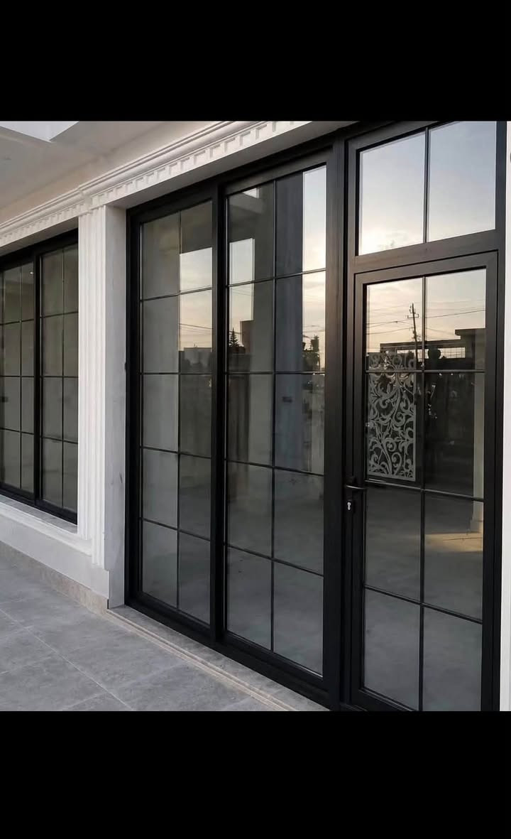 🚪🪟 أبواب وشبابيك بتصاميم عصرية وجودة عالية

ننفذ أبواب وشبابيك للمشاريع السكنية والتجارية والدوائر الحكومية
بتصاميم حسب الطلب وتشطيبات أنيقة ✨

📐 أخذ القياسات
🚚 التوصيل والتركيب
🛠️ تنفيذ حسب الطلب
📞 ***********
📍 البصرة
