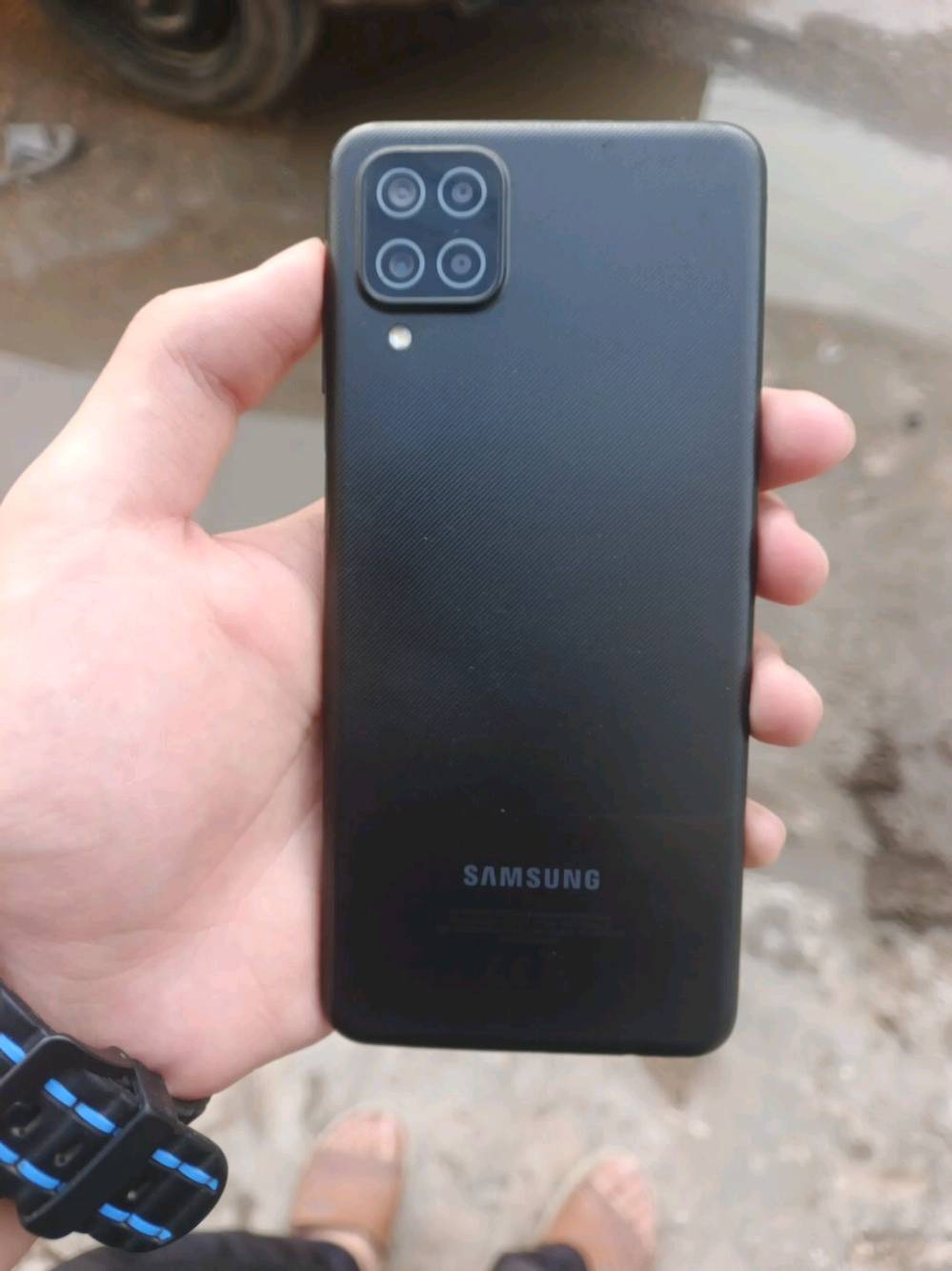 سامسونج A12 • بطارية 5000mAh • ضربة خفيفة بالشاشة