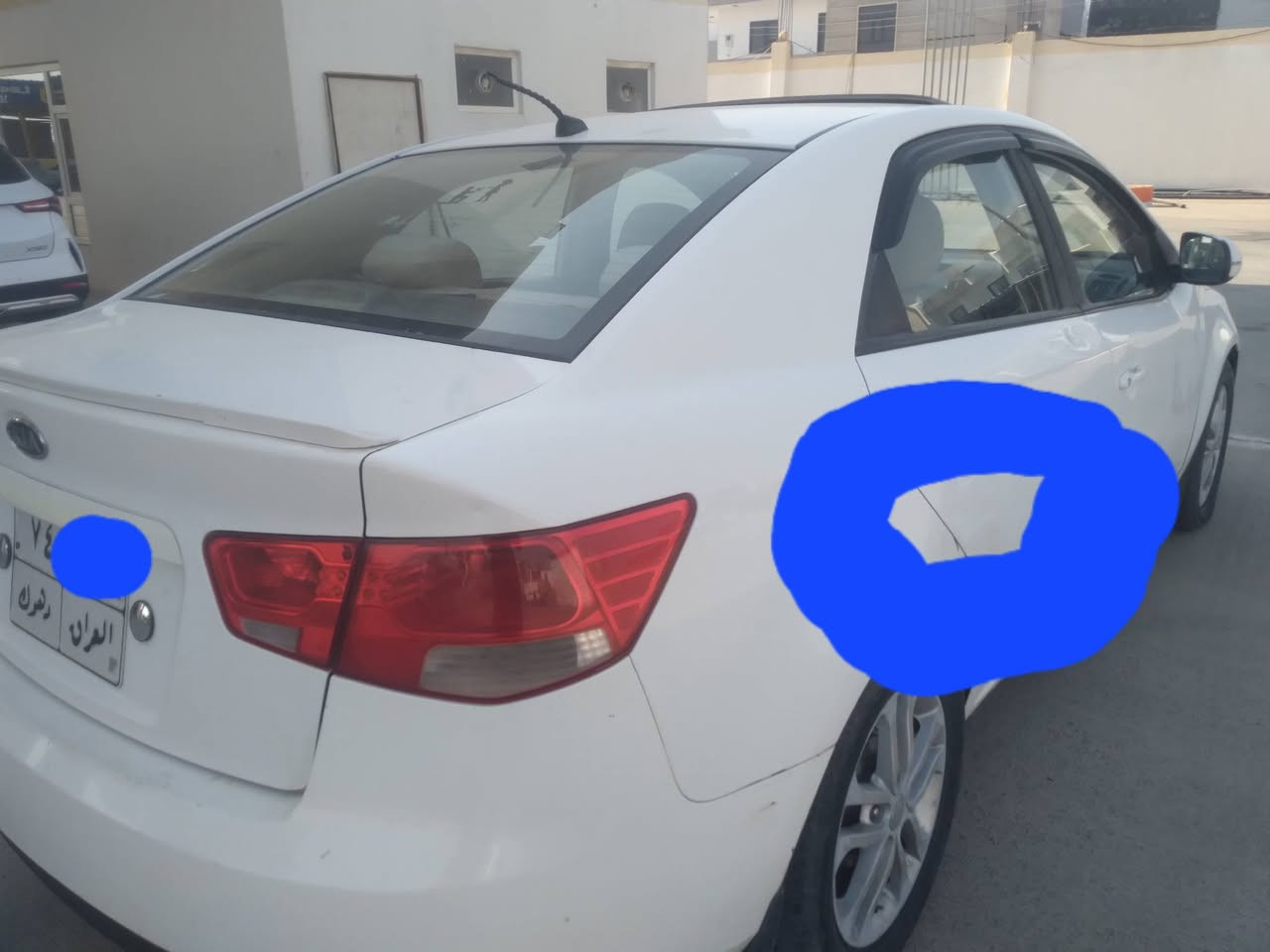 كايه سيراتو موديل 2011 كير  توماتيك سلايت 
فول السياره ت  بيها نص باب ونص داير 
 غرامه 310 الف سعر 82 شويه مجال
***********

***********
