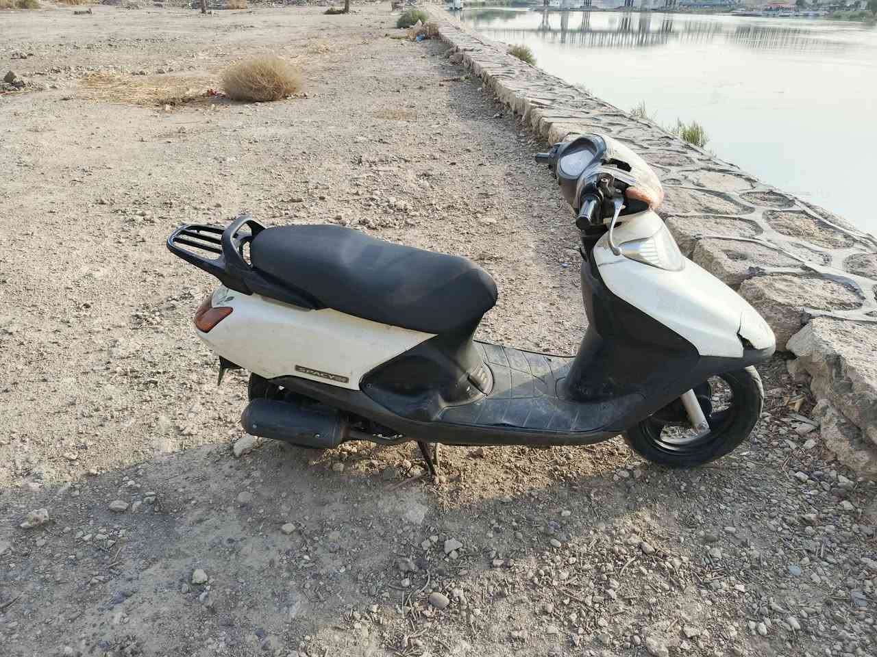سبيسي • ياباني • محرك اخرس