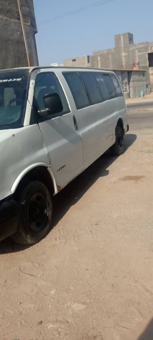 السلام عليكم سفانه محوره مكينه وكير بطه 300مال خطوط طلاب نضيفه جازه سعره48ورقه سنويه 2027 رقم بصره تصالح على رقم ***********
