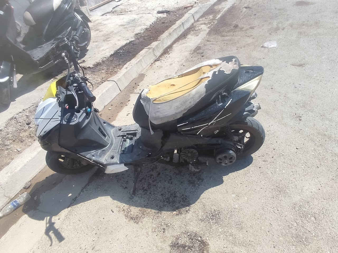 السلام عليكم دراجه للبيع ماكس Fs الدراجه نكره  بكل وقت شلعه او معدل حلوه السعر 175 او بيها مجال للتواصل ***********

