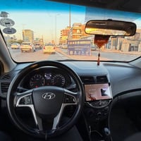 اكسنت ٢٠١٥ • ماشيه ١٦٠ الف • فتحه سقف