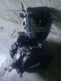 للبيع 200cc مكينة كاطعة ولف يرادلها تجفيت  وياها السلف البلادي شغال  0...