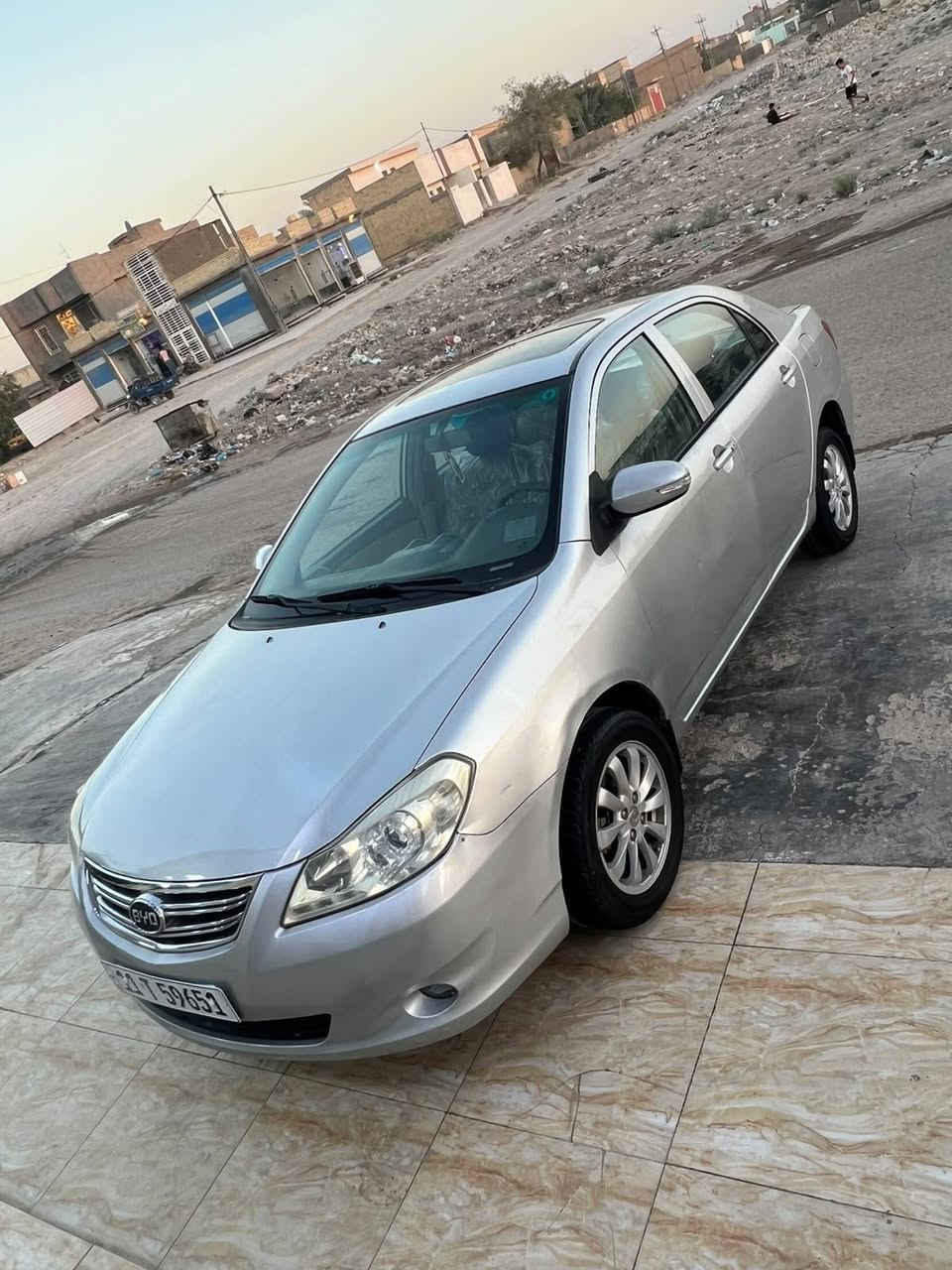 السلام عليكم بي واي دي جي 3 موديل 16 باسمي سياره جاهزه شرط السونار مكاني بغداد التاجي سبع البور رقم الهاتف*********** للسعر 66
