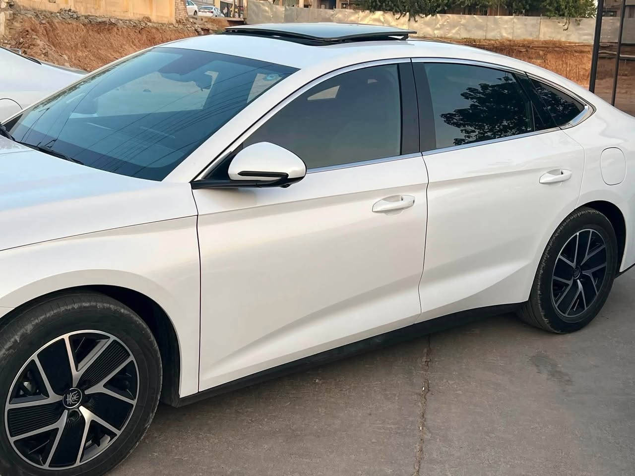 BYD QIN l 2025
پانۆراما

باتری گەورە120کم

کامێرا٣٦٠

دەعامی بۆ دەعامی بە شەرت 

بێ سارد و بۆیاخ و PDR

١٨٠٠٠ ڕۆشتوە

شوێن سلێمانی

***********

---------------------

بانوراما

کین ال ٢٠٢٥

بطاریە جبیرة

کامیرا ٣٦٠

مکفولە کفالة عامة

بدون بارد و صبغ و PDR

ماشیە ١٨٠٠٠

مکاني سلیمانیة

***********
