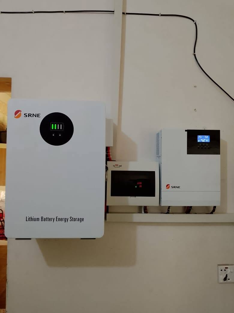 ☀️⚡ إنجاز جديد… وعروض مميزة من شركة النور الهندسية للطاقة الشمسية   ⚡☀️
بفضل الله وتوفيقه، تم إنجاز وتنصيب منظومة طاقة شمسية متكاملة في:
📍 صلاح الدين – الشرقاط – قرية الخضرانيه 
وبقدرة تشغيلية:
🔋 10 أمبير نهاري
🌙 7 أمبير ليلي
⚡ نظام متكامل يوفر تجهيزاً مستقراً وكفاءة عالية في التشغيل.
💥 عروضنا مستمرة ومميزة!
توفر شركة النور الهندسية للطاقة الشمسية نظام تقسيط مريح لحاملي بطاقات كي كارد الرافدين، لتسهيل امتلاك منظومة طاقة شمسية والدفع بطريقة ميسّرة ومناسبة.
📹 كما يتوفر لدينا كاميرات مراقبة حديثة
لحماية المنازل والمحال التجارية ومتابعة ممتلكاتكم، وبحلول أمنية متطورة تناسب مختلف الاحتياجات.
☀️🔋 طاقة شمسية بأفضل الحلول
💳 تقسيط مريح
📹 كاميرات مراقبة وحلول أمنية
كل احتياجاتكم تجدونها في مكان واحد مع شركة النور الهندسية للطاقة الشمسية.
⭐ خبرة أكثر من 5 سنوات
⭐ تنفيذ بإشراف هندسي متخصص
⭐ مواد ومعدات ذات جودة عالية
⭐ عروض خاصة ومميزة
⭐ حلول للمنازل والمكاتب والمحلات
📍 صلاح الدين – الشرقاط – سيدين – قرية الحرية – قرب محطة الأرجوان
📞 ***********
📞 ***********
☀️ شركة النور الهندسية للطاقة الشمسية
نحو طاقة أنظف… وحياة أكثر استقراراً وأماناً. ☀️🔋📹
