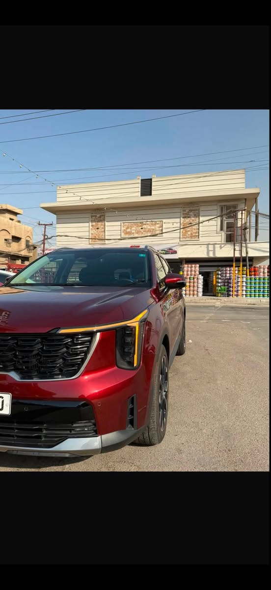 سلام عليكم 
KIA SORENTO SX 2024
محرك 4 سلندر 2500 TURBO
ماشيه 20 الف ميل 
حادث السياره بل منشور (باب +جاملغ ) بدون ايرباك السياره  
(بانوراما. ويل 20.بصمه تشغيل عن بعد .
4 كامرات اماميه وخلفيه وجانبيه .شاشه متصله . عدد المقاعد 7. مقعدين كهرباء .حساس امامي خلفي.مري شفط .صندوق كهرباء .نظام ترحيب .
سايد بريد دكمه.قياده ذاتيه .انظمه قياده سبورت.سمارت .نورمال.كشنات جلد .فول رادارات اماميه خلفيه وجانبيه )
مكان السياره بغداد 
***********
