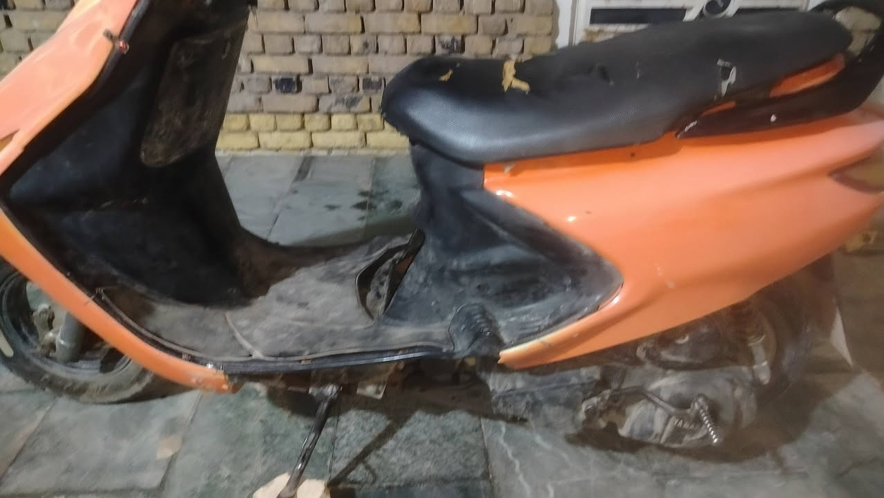 سلام عليكم 
فراشه للبيع مجفته تجفيت اصلي يأماه لبوشه ولبستم ونعومه وشلعه وتخبل دراجه 
نوأقصه:بأتري ضعيف اشاير فقط وقأيش 
 دراجه حلوه ومرتبه مال جنأي عتأزيت فلوس وريد ابيعه مكاني ديوانيه 
سعر 300وبيه مجال بسيط 
رقم ***********
او تعلق وراسلك خاص
