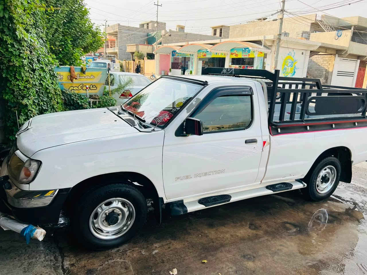 پیکاب نیسان 2001 تەپریدو پاوەر  یەک پارجەی ڕەشە سەنەوی بەسەر جوە گێڕومەکینە بەشەرت بۆزانیاری نرخ پەیوەندی بکەن بەم ژمارەوە ***********
