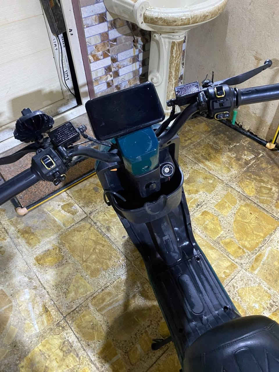 R9 • دراجة • حي الاحرار