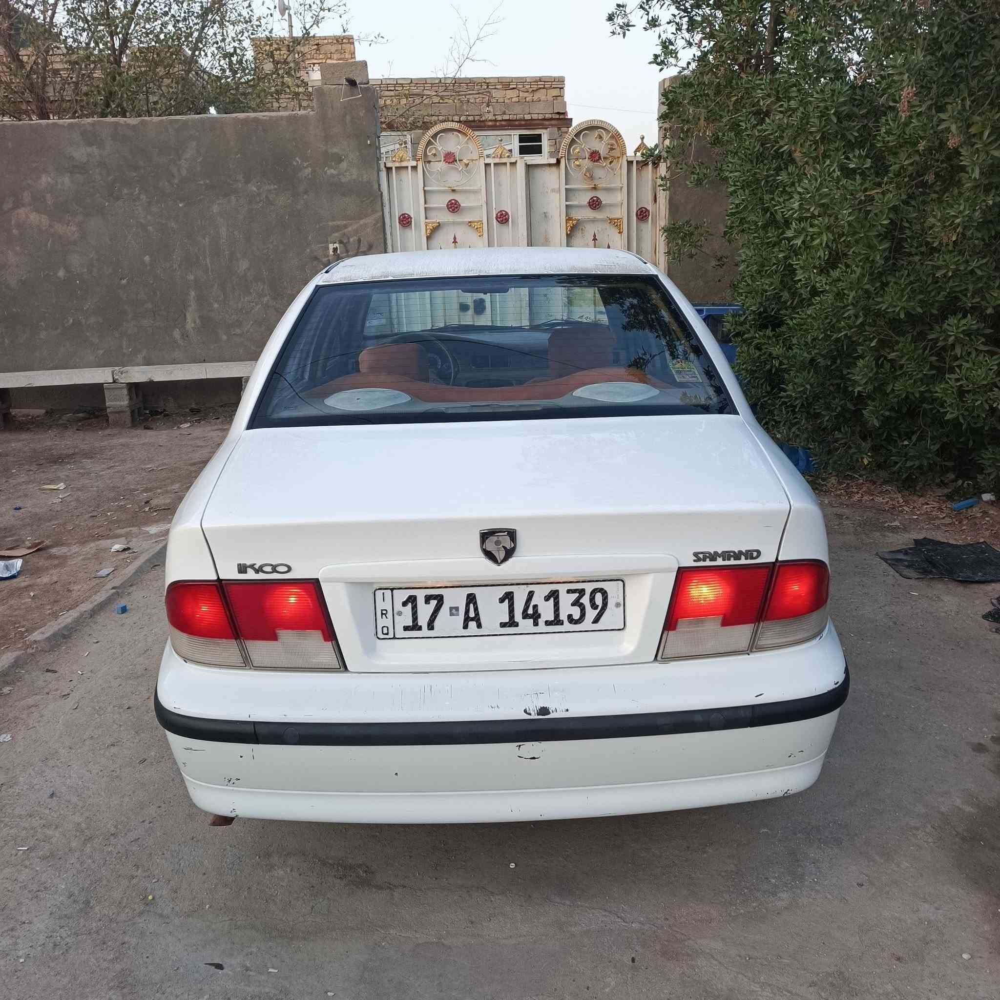 السلام عليكم 
سمند ٢٠١١ رقم مثنى مشروع وطني مكينه وكير وحداديه 
وتبريد مكفولات كهربائي كله شغاله السياره مكفوله بس بنيد مبدل بيه طخم تاير جديد والسياره جاهزه من كلشي 
سعره 36وبيه مجال 
مكاني بلناصريه ***********
