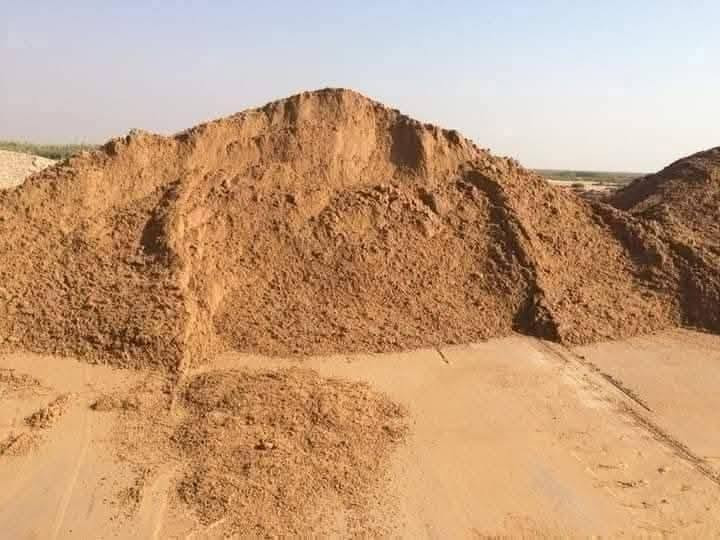رمل للبيع مقسول شرط السعر 80 شرط الرمل وهاذه رقمي *********** واصل من المعمل
