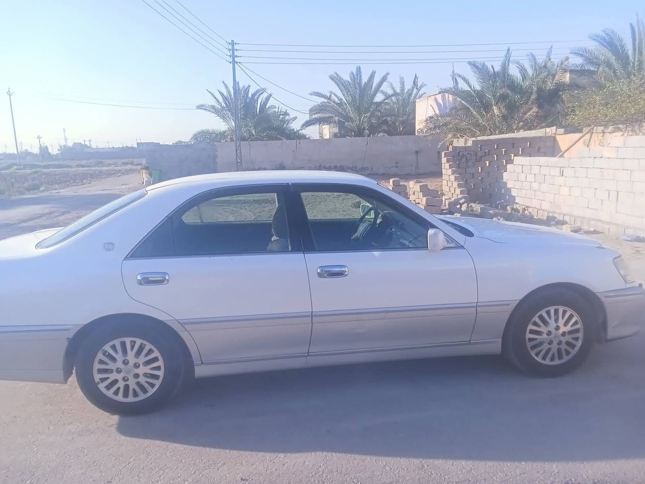 سلام عليكم سياره ملكه للبيع كفاله عامه من الكص ونقل جثه وضربه مكفولات رقم بصره موديل 1999 دكمتين الاستفسار ***********

