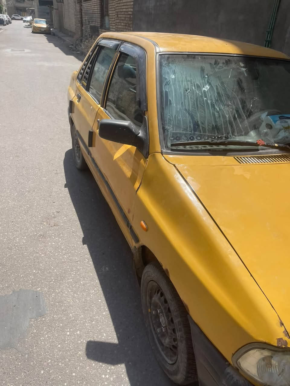 السلام عليكم ورحمة الله وبركاته سايبه مديل 15ما اندل راعيها اكفل حلال حرام رقم احمر سياره حلوه ونضيفه عوزه ترتيب محتاج وابيع مستعجل سياره بدله باتري داينمو وبنكه وصغيره جدد ساره جاهزه الشارع كبل دمام مسجل سماعات دوشنبه جديده هذه رقمي ***********
