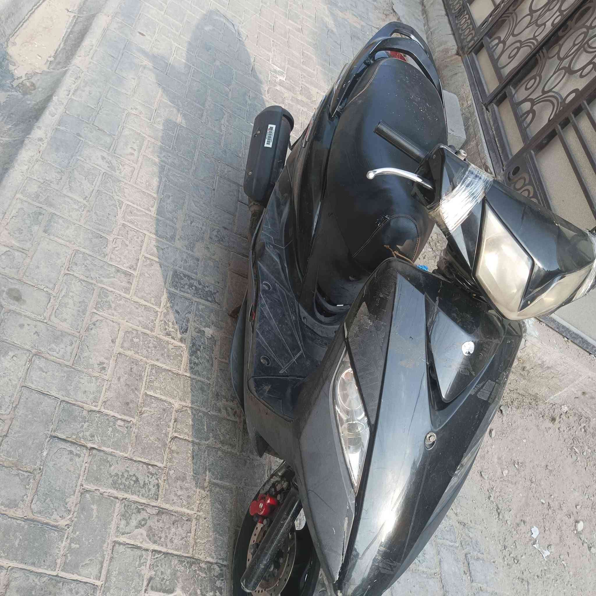 ثعلب بيهه بس ولفات السعر ٣٥٠  الف بغداد الحريه ***********وات ساب
