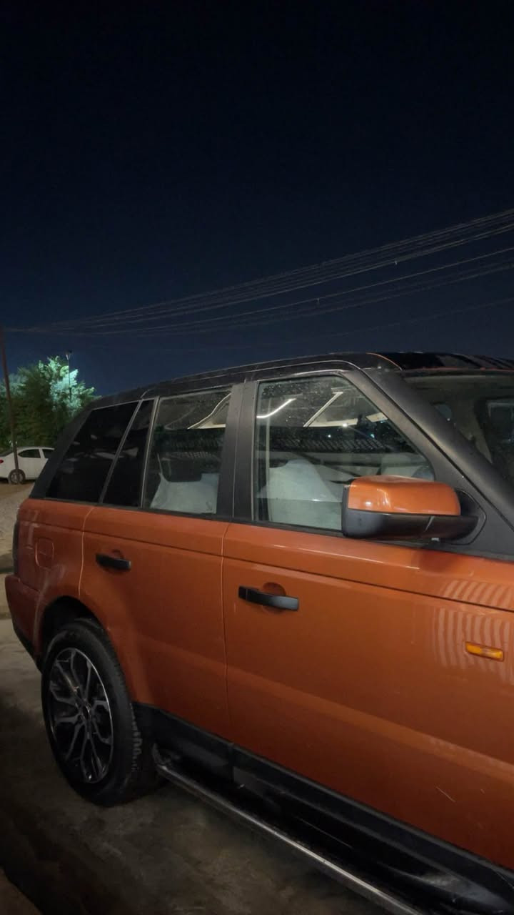 سلاوی خوای گەورە لە برايان Rangrover sport 2009 pshty krawata 2013 مەکینە 8 پستۆنی سوپەرچارج رەنگێکی جوانو مەرخوب لئدرانی نیە کۆدی مروری بۆ کراوە سلایت گوشن کارەبای سەیارەکە پاک ماوەتەوە بئ مەسروفە چووپەکانی سابت کراوە سەیارەکە بئ حەیبە گئرو مەکینە بەشەرت بۆ فرۆشتن یان گۆرینەوە بە شتێک بە دڵم بێ Singapore
