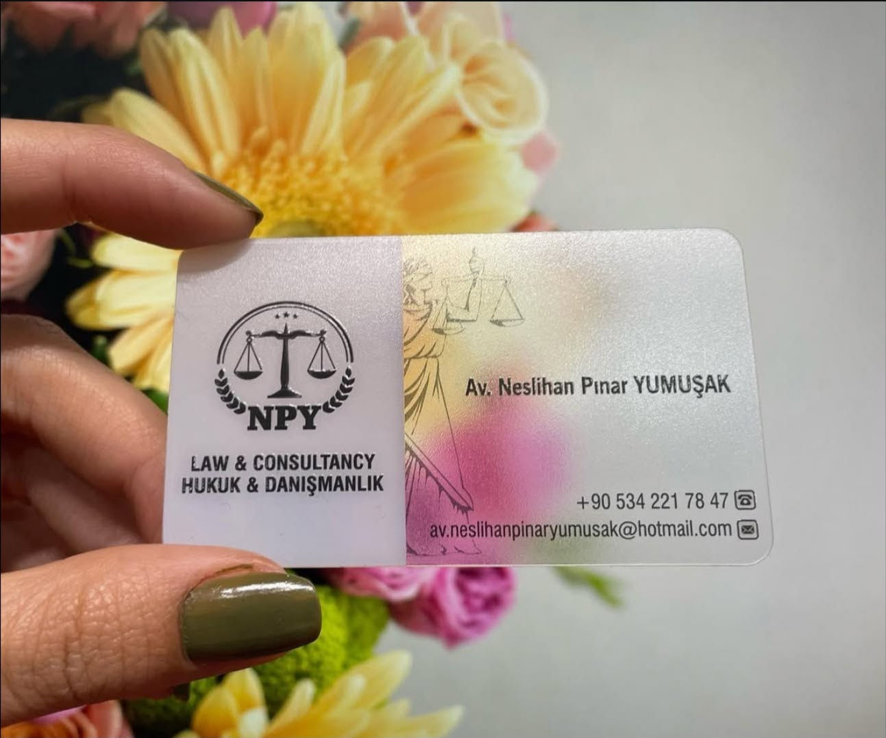 كارت محامي شفاف مع سبوت يوفي ( بارز ) 
500 عدد
transparent business cards
#محامي #مكتب_محاماة #محامية 
 #transparentcard #businesscard #house_of_printing #printing #graphicdesign #tasarım #kartvizit #iraq #kosova #turkey #türkiye #erbil #basrah #lebanon #eygpt #filistin #falstine🇵🇸 #bağhdad #avukat
