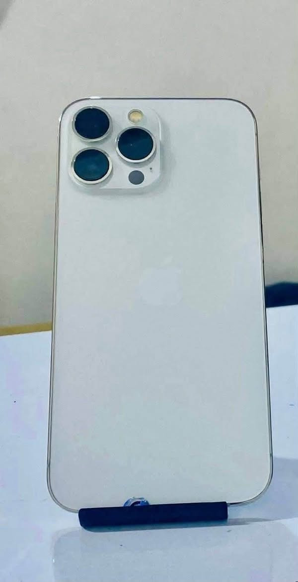 📱 للبيع iPhone 13 Pro Max

✨ الجهاز نظيف 100‎%‎وحالته ممتازة مامفتوح بالشرط : 
🔋 البطارية: [93]
💾 السعة: [256/GB]
📲 النموذج[m امريكي]
🎨 اللون: [ابيض]
📦 الجهاز: [مع الكرتون]
✅ Face ID شغال
✅ الكاميرات والشاشة شغالات بدون مشاكل

💰 السعر: [800] قابل للتفاوض بالمعقول

📍 الموقع: [ناحية الزاب ]
📩 موجود عالخاص .
☎️للاتصال:***********
